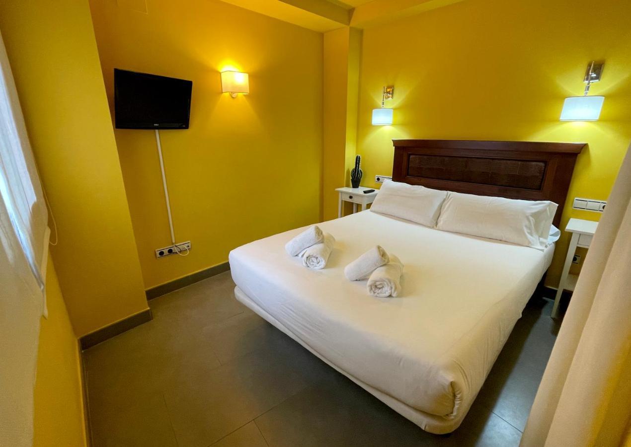 Ritual Sevilla Suites - Malaver 23 (Adults Only) מראה חיצוני תמונה