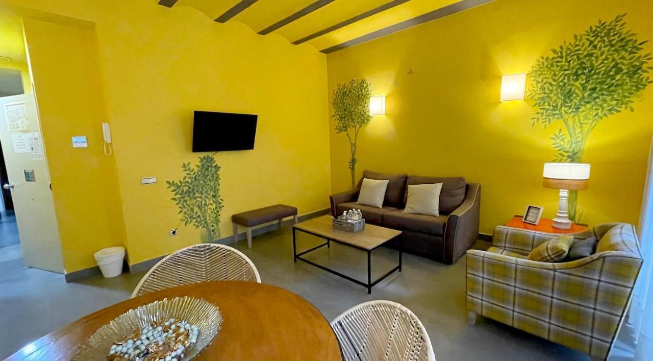 Ritual Sevilla Suites - Malaver 23 (Adults Only) מראה חיצוני תמונה